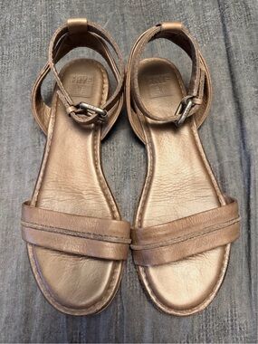 Frye Women's Tan Brown Leather Ankle-Strap Sandals